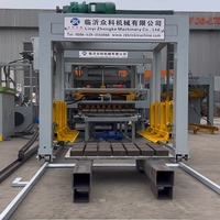 Machine de fabrication de blocs de béton entièrement automatique QT6-15 pour la production de briques creuses