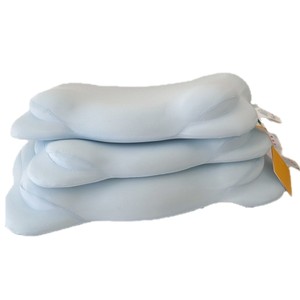 Oreiller en mousse à mémoire de forme en forme de nuage pour le soutien du cou, pour dormir sur le côté, bleu et rose WB-1218-H - Product Image 5