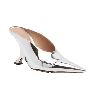 <span class=keywords><strong>Mules</strong></span> à talons en cuir verni métallisé pour femmes Sandales à talons compensés à bout pointu Femme Mule à enfiler Talon habillé Escarpins à la mode - Product Image 3