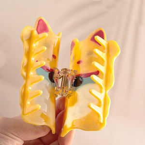 مشابك الأسيتات المخصصة ، ثروة صينية على الطراز الحديث ، قطة محظوظة ذهبية صفراء مخصصة - Product Image 4