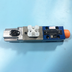 R900702586 VT-DFPE-A-2X/G24K0/2A0F/V-017 ตัวควบคุมแบบสัดส่วน 3/3 ทาง ชนิดควบคุมโดยตรง - Product Image 3