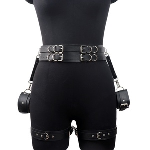Femmes Sexy PU cuir corps sangles harnais jarretière Mature bretelles Lingerie arc menottes poignets pour adulte SM - Product Image 1