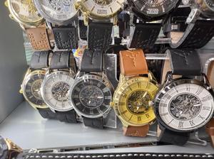 Orologio Meccanico da Uomo 38mm Cassa Dorata Cinturino in Pelle Quadrante Analogico Vintage Traforato Cassa Rotonda - Product Image 3