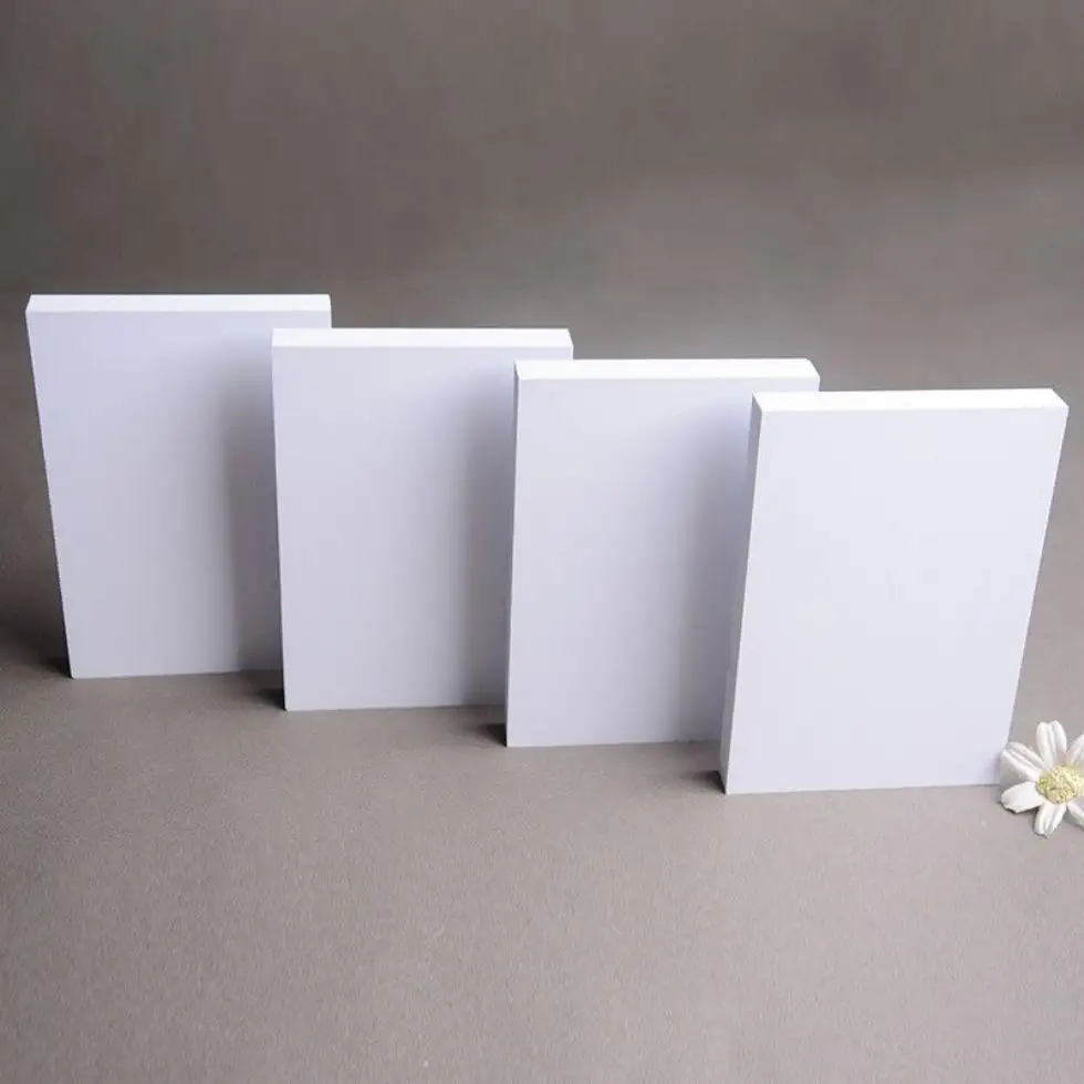 En gros 4x8 Blanc Celuka Pvc Feuille Pvc Panneau De Mousse Pour Album Photo et Photobook Feuille Intérieure