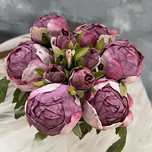 Ramo Artificial con Capullos de Peonía y Rosas con Bordes Quemados, Flores Artificiales Vintage para Decoración de Bodas y Centros de Mesa - Product Image 2