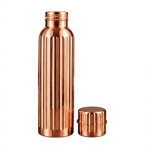 Botella de Agua Vertical Acanalada de Cobre con Tapa, Diseño Moderno, Botella de Viaje Portátil, Material de Cobre Puro - Product Image 1