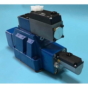 วาล์วควบคุมทิศทาง Rexroth รุ่น 4WRL25V370M-30/G24Z4/M 250 ลิตร/นาที 315 บาร์ ช่องต่อ 1 นิ้ว ผลิตในประเทศเยอรมนี - Product Image 3