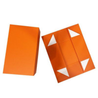 Boîtes pliantes rectangulaires sur mesure multicolores avec fermeture magnétique, impression quadricolore pour l'emballage transfrontalier de vêtements