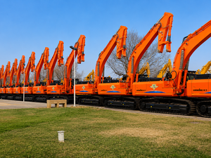 รถขุดไฮดรอลิกแบบตีนตะขาบ CDM6396 สำหรับงานขุดเหมือง งานดิน และงานก่อสร้างในเหมืองหิน - Product Image 6
