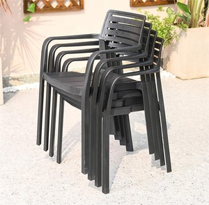 Conjunto de Muebles de Jardín Modernos en Blanco y Negro para Restaurantes, Cafeterías, Hospitales y Hoteles, 4 Sillas y Mesa de Centro de Plástico - Product Image 3