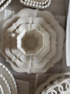 Assiettes en céramique de haute qualité au design personnalisé, vaisselle en porcelaine colorée, vente en gros à bas prix. - Product Image 5