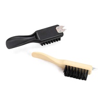 Outil de nettoyage de balle de Golf multifonction de vente chaude accessoire de Golf brosse de nettoyage de Golf en bois Durable avec fourchette en acier inoxydable