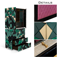 Meuble Bar Innovant Vert Teinté 1088 Triangles avec Portes Diamantées à Feuille d'Or – Meuble de Rangement Moderne pour Salon