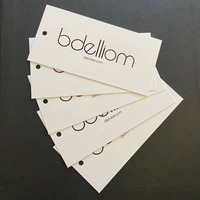 Etiquetas Personalizadas para Ropa con Impresión Digital, Papel Recubierto con Película, Logotipo Personalizado, Etiquetas Cuadradas para Prendas de Moda para Boutiques