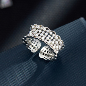 French Romantic Style Pearl Hollow Open Ring Flower Shape Adjustable Party Jewelry - Product Image 1