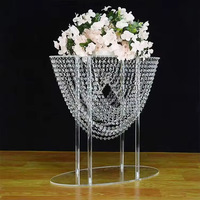 Nouveaux accessoires de mariage, support à fleurs décoratif en acrylique et cristal, ornements de centre de table de mariage, fournitures de décoration de table principale et de fenêtre