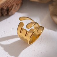 Bague en acier inoxydable avec design d'ouverture de graine de melon asymétrique simple bijoux de conservation des couleurs assortis Style tendance