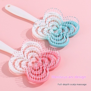 หวีผมสำหรับร้านเสริมสวยลายการ์ตูนน่ารักหวีนวดแบบเปียกและแห้งมาใหม่พร้อมไม้โคลเวอร์สี่ใบและที่จับไนล่อนสำหรับเด็กผู้หญิง - Product Image 4