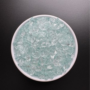 Vente en gros usine <span class=keywords><strong>de</strong></span> granulés <span class=keywords><strong>de</strong></span> <span class=keywords><strong>verre</strong></span> transparents vert clair, éclats <span class=keywords><strong>de</strong></span> <span class=keywords><strong>verre</strong></span> concassés, sable filtrant pour <span class=keywords><strong>piscine</strong></span>, pour remplissage <span class=keywords><strong>de</strong></span> vases et aménagements paysagers - Product Image 2