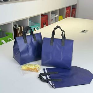 Sac isotherme personnalisé en non-tissé avec logo, sac de livraison alimentaire en aluminium pour desserts, sac de transport avec poignée - Product Image 4