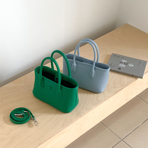 2025 nouveau petit sac fourre-tout à la main mode PU cuir bandoulière épaule messager femmes sac à main - Product Image 1