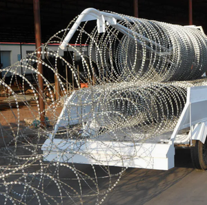 <span class=keywords><strong>ลวดหนาม</strong></span>สแตนเลสขนาด 0.5 มม.-8.0 มม. แบบม้วน  ผิวมัน/ด้าน/ขุ่น/นุ่ม/แข็งปานกลาง  สำหรับเชื่อมต่อ  แบบมีหนามคม/แบบมีหนามอ่อน/แบบมีหนามปานกลาง  ชุบกัลวาไนซ์ - Product Image 1