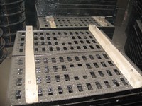 Grille de vidange de couverture de trou d'homme en fonte ductile ronde carrée de haute qualité Application industrielle