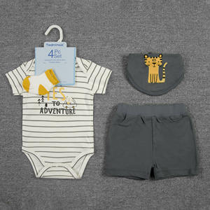 Nuovissimo Set di <span class=keywords><strong>Abbigliamento</strong></span> Unisex per Neonati 100% Cotone Traspirante Casual a Righe Estivo con Bretelle 4 Pezzi 0-24 Mesi Vendita all'Ingrosso - Product Image 6