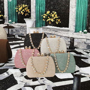 High Quality Textured PU Square <b>Box</b> New Fashionable Evening <b>Bag</b> Heart-Shaped Women's Handbag Socialite Polyester Lining - Product Image 3