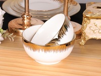 Service de table 16/18 pièces, design moderne, porcelaine blanche pure, finition lisse, bord doré embossé, sans BPA, pour la maison