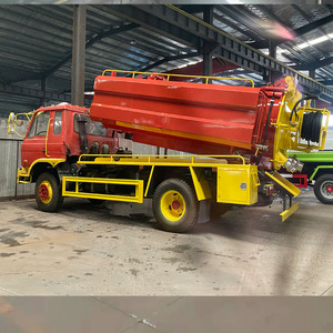 DONGFENG 4x2 4x4, conducción a la derecha, 10m3, camión de succión de aguas residuales de alta presión, dragado, alcantarillado, coche, sistema de alcantarillado, camión, ventosa para inodoro - Product Image 4