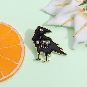 パンクブローチバッグ服ラペルピンバッジダークジュエリーギフトフレンズ用ゴシッククロウエナメルピンカスタム星空レイヴンスカル - Product Image 2