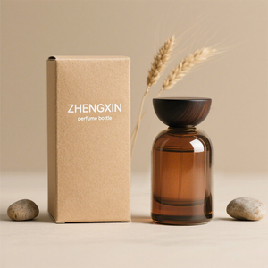 Flacon pulvérisateur en verre personnalisé de 50 ml et 100 ml avec bouchon en bois, portable, anti-lumière, mat, rechargeable, <span class=keywords><strong>pour</strong></span> <span class=keywords><strong>diffuseur</strong></span> - Product Image 1