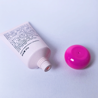 Tube de crème pour les mains en PE avec bouchon à vis en forme de boule, couleur personnalisée, capacité de 30 ml à 180 ml, pour les soins de la peau, les masques faciaux et les crèmes lavantes