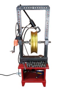 Machine de redressage de moyeux de roue et de réparation de jantes de <span class=keywords><strong>moto</strong></span>, équipement de correction de la déformation des jantes de pneus, provenant de Chine continentale - Product Image 5