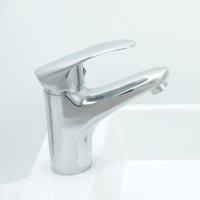 Salle de bain facile à installer robinet d'eau chaude et froide robinet de lavabo