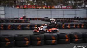 Kart électrique intelligent primé, conçu pour les petits adultes, les parents-enfants et les conductrices, alliant performance et équilibre - Product Image 5