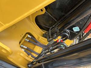 オリジナルペイント320D2GC 323D2 323E 320D 320C 20C 20トン中古ショベル中古中型土木機械猫320D2L - Product Image 4