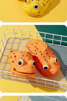 C & Y – pantoufles de marche pour femmes, nouveau Design mignon grenouille, chaussures d'été pour la maison, salle de bain, cool PVC, pantoufles parent-enfant