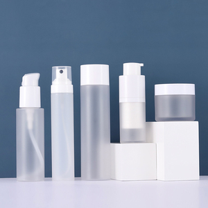 Skincare plastic sets airless pump bottle cosmetic matte spray bottles plastic toner bottle