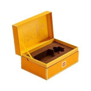 Boîte d'emballage de vin en carton rigide magnétique de luxe sur mesure, boîte cadeau haut de gamme pour bouteille d'alcool avec insert - Product Image 6