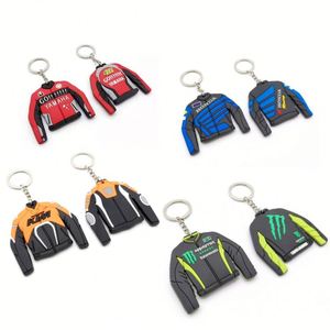 Porte-clés en caoutchouc PVC souple sur le thème de la moto, avec logo personnalisé, vente en gros - Product Image 1