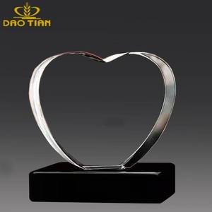 Cœur en cristal K9 <span class=keywords><strong>Amour</strong></span> éternel - Souvenir gravé au laser 3D pour les couples, cadeau d'anniversaire et de mariage - Product Image 1