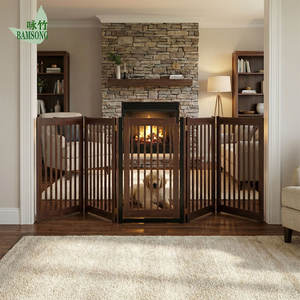 Barrière pliable en bois pour animaux <span class=keywords><strong>de</strong></span> compagnie – Clôture <span class=keywords><strong>de</strong></span> sécurité moderne et réglable pour chiens, idéale pour chambre, jardin, balcon, intérieur et extérieur - Product Image 4