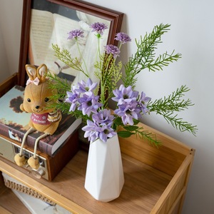 Shan You Mu Xi Ramo de Flores Artificiales Morado y Verde Decoración para el Hogar CF02125 - Product Image 1