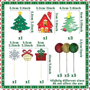Set de Adornos para Pastel de Árbol de Navidad y Casa de Jengibre con Bolas Verdes y Rojas y Decoraciones de Copos de Nieve para Postres Festivos - Product Image 5