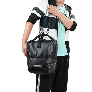 กระเป๋าจักรยาน <span class=keywords><strong>Rhinowalk</strong></span> 20 ลิตร กันน้ำ สำหรับจักรยานเสือภูเขาและจักรยานถนน แบบติดตั้งด้านหลังเบาะนั่ง - Product Image 5