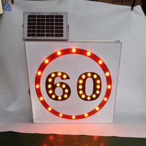 Señales de tráfico de carretera LED solares Tableros de advertencia de seguridad reflectantes Luz de señal de tráfico solar - Product Image 3