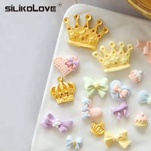 Cartoon Crown and Bow Tie <b>Silicone</b> Fondant Jelly Candy Chocolate Cake Decoration <b>Baking</b> Tool Mold - Product Image 2