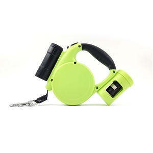 Laisse de chien rétractable réfléchissante en gros Ruban en nylon 360 Clip pivotant pour grands animaux de compagnie - Product Image 6